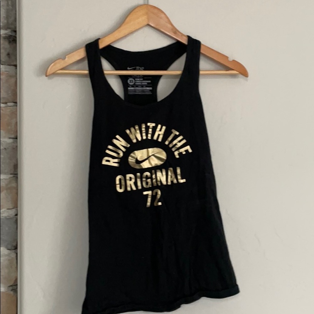 Nike tank